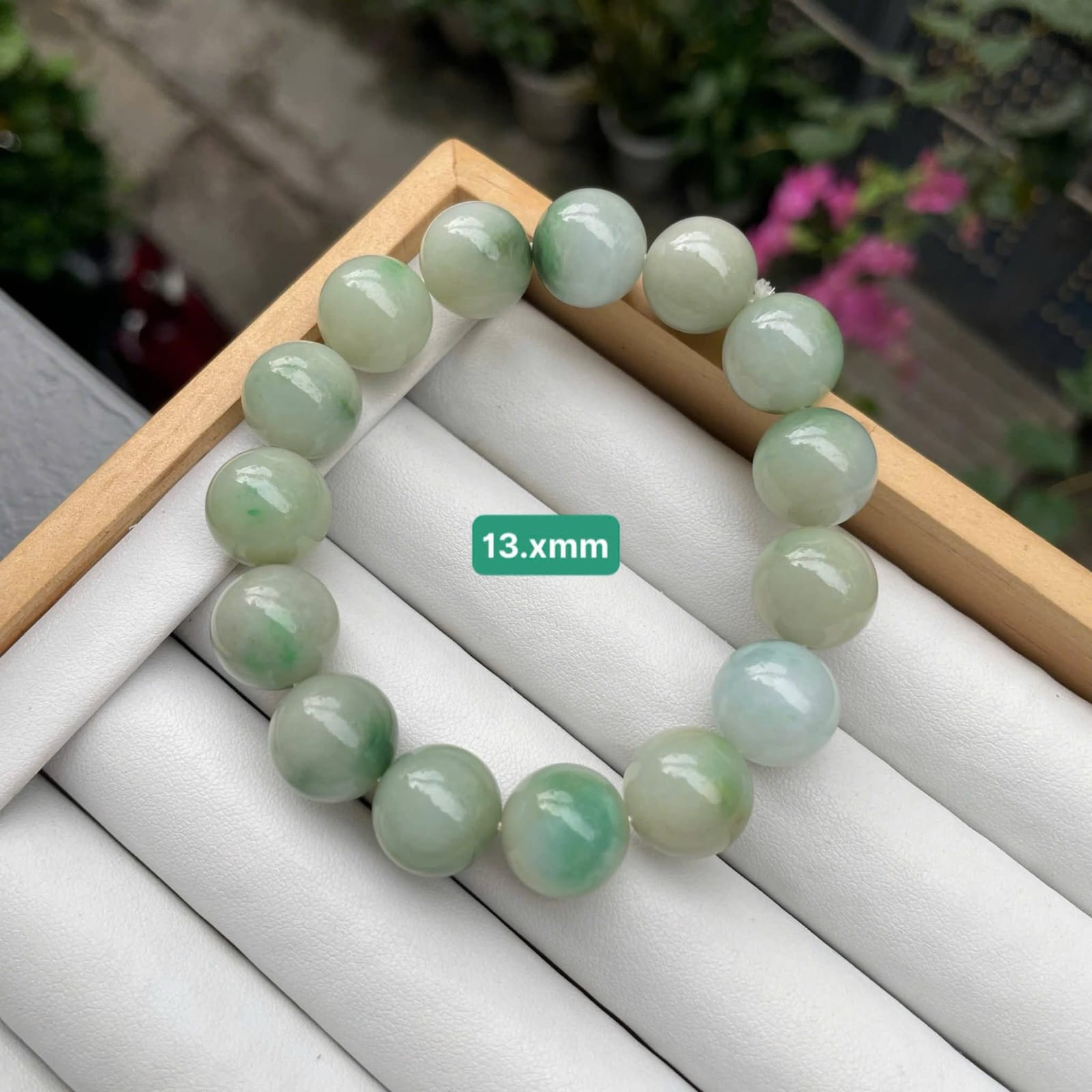 Chunky Jadeite Bead Bracelet (13mm)